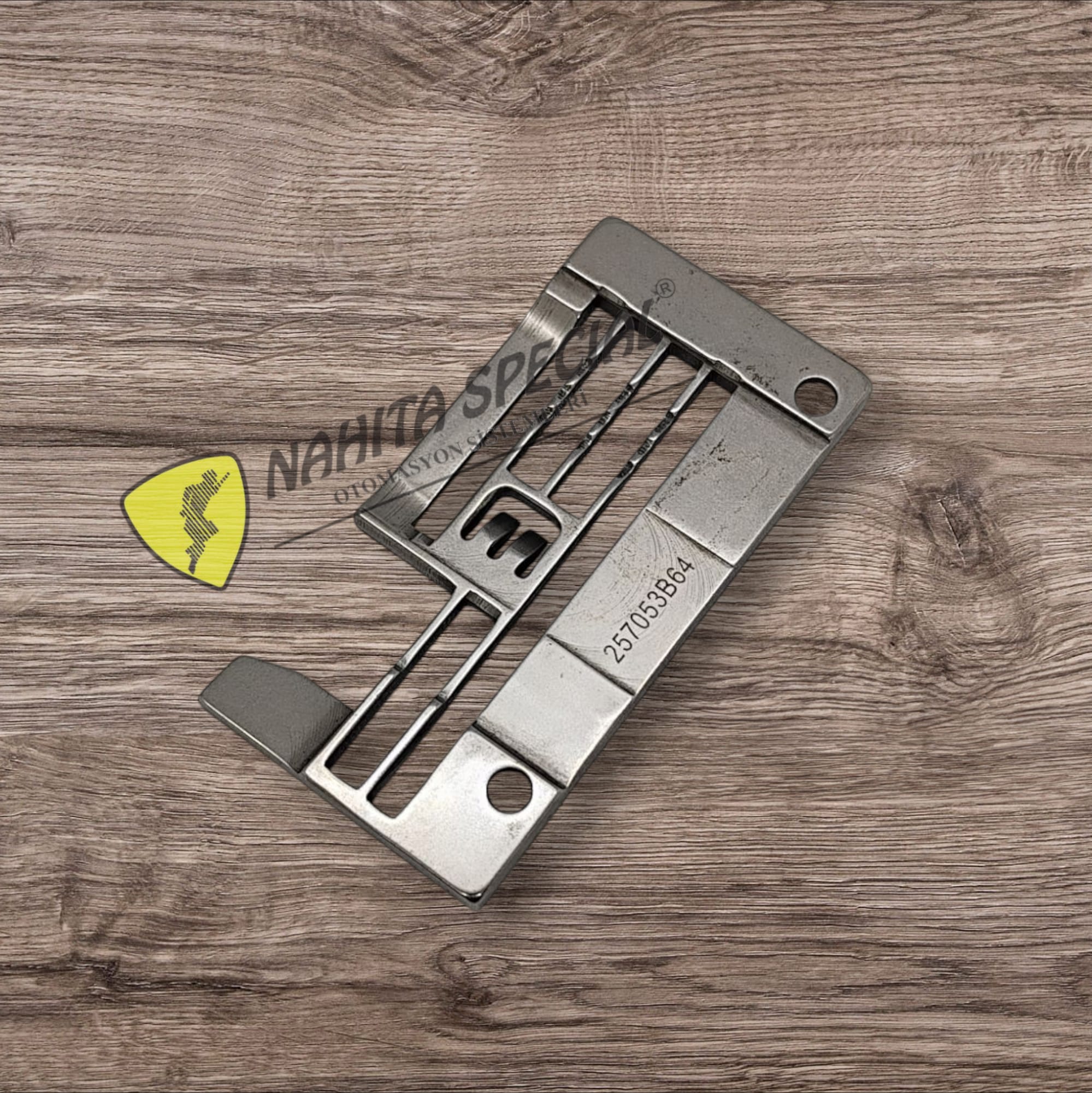 Pegasus Sağdan Bıçaklı Reçme Plaka / 257053C64  6.4mm